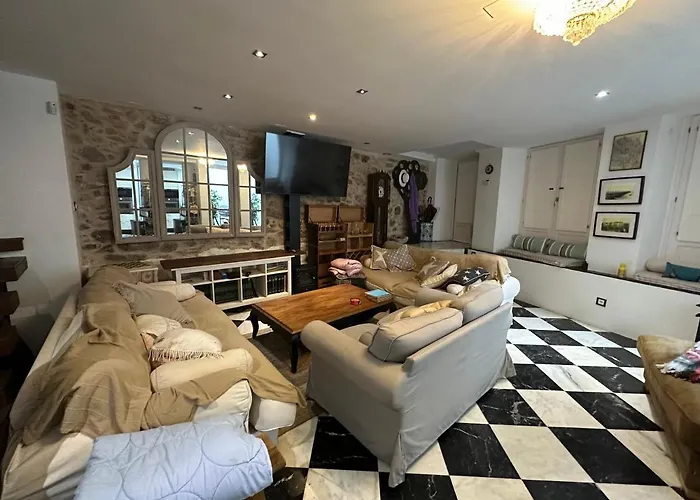 Barbaras House By Oktheway A Coruna